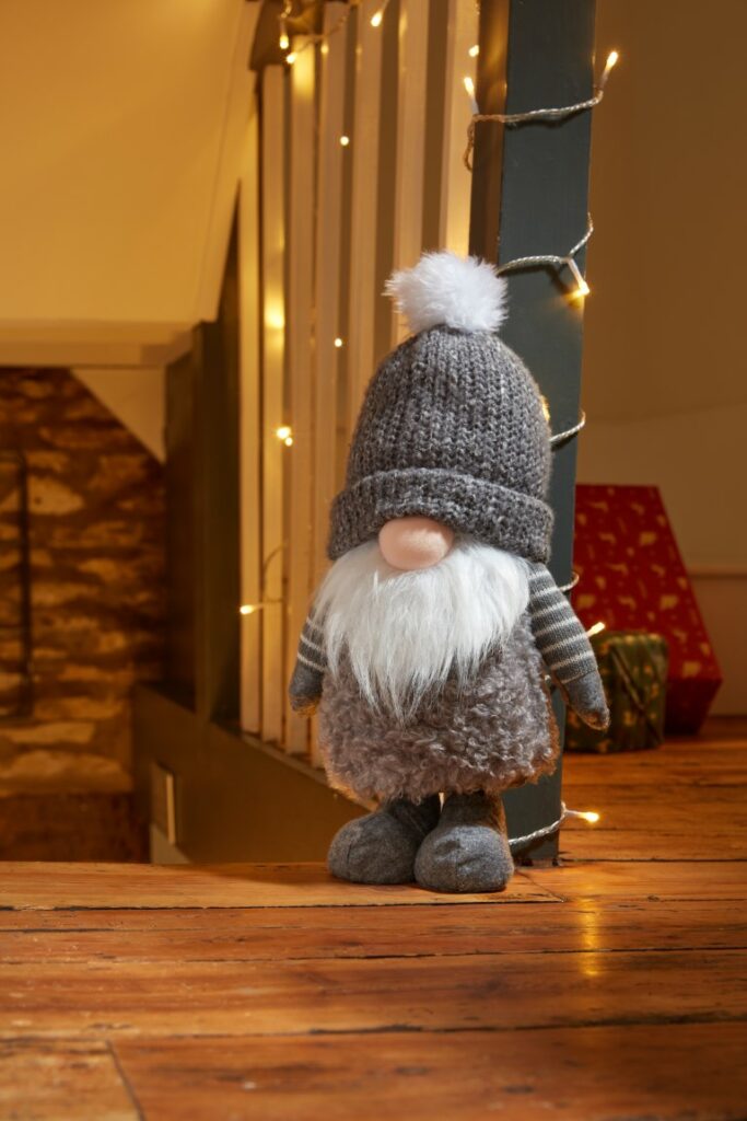 Large Christmas Gonk in Woolly Hat – Grey 5050642093118